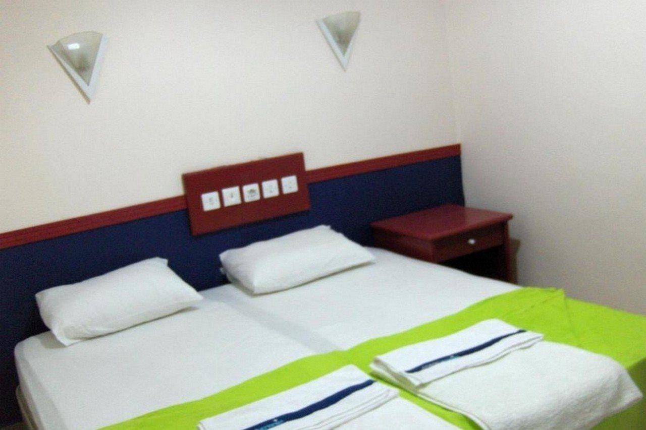 Odessa Otel เอาซัลลาร์ ภายนอก รูปภาพ